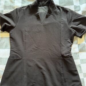 Figs Black Technical Collection Inala slim scrub top